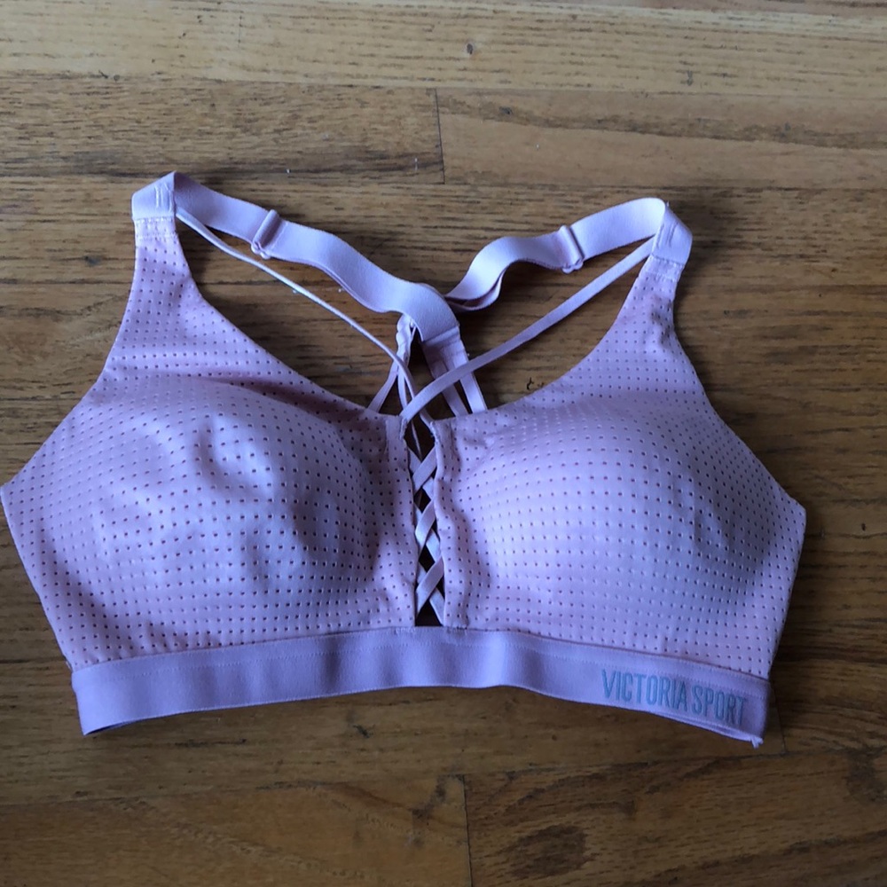 34C Victoria Secret Sports bra